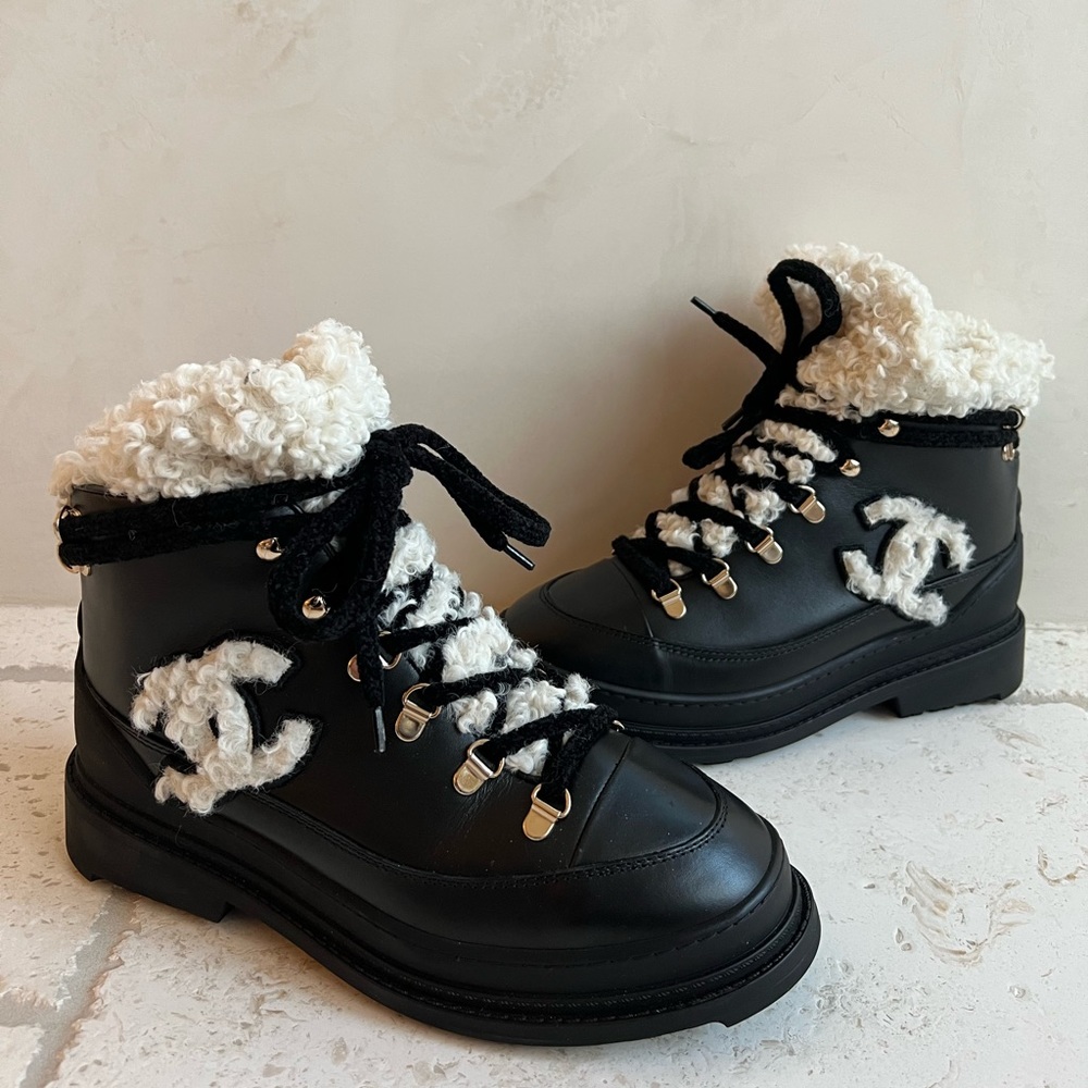 CHANEL Shearling Lace-Up Ankle Boots - NEW - Size 37.5